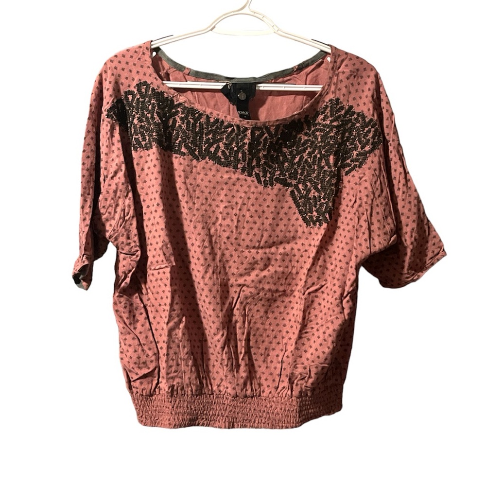 NÜ Dennark Embroidered Asymmetrical Style Top